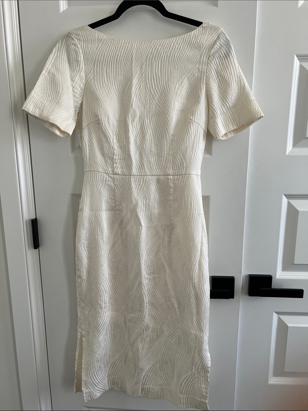 H&M Ivory Textured Midi Sheath Dress